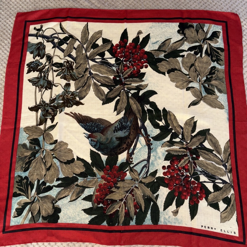 Perry Ellis Vintage  "Winter Berries" Red Wool Challis Scarf 34x34 RARE